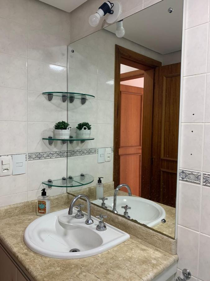 Apto Proximo Aos Pontos Turisticos E Restaurantes Apartamento *